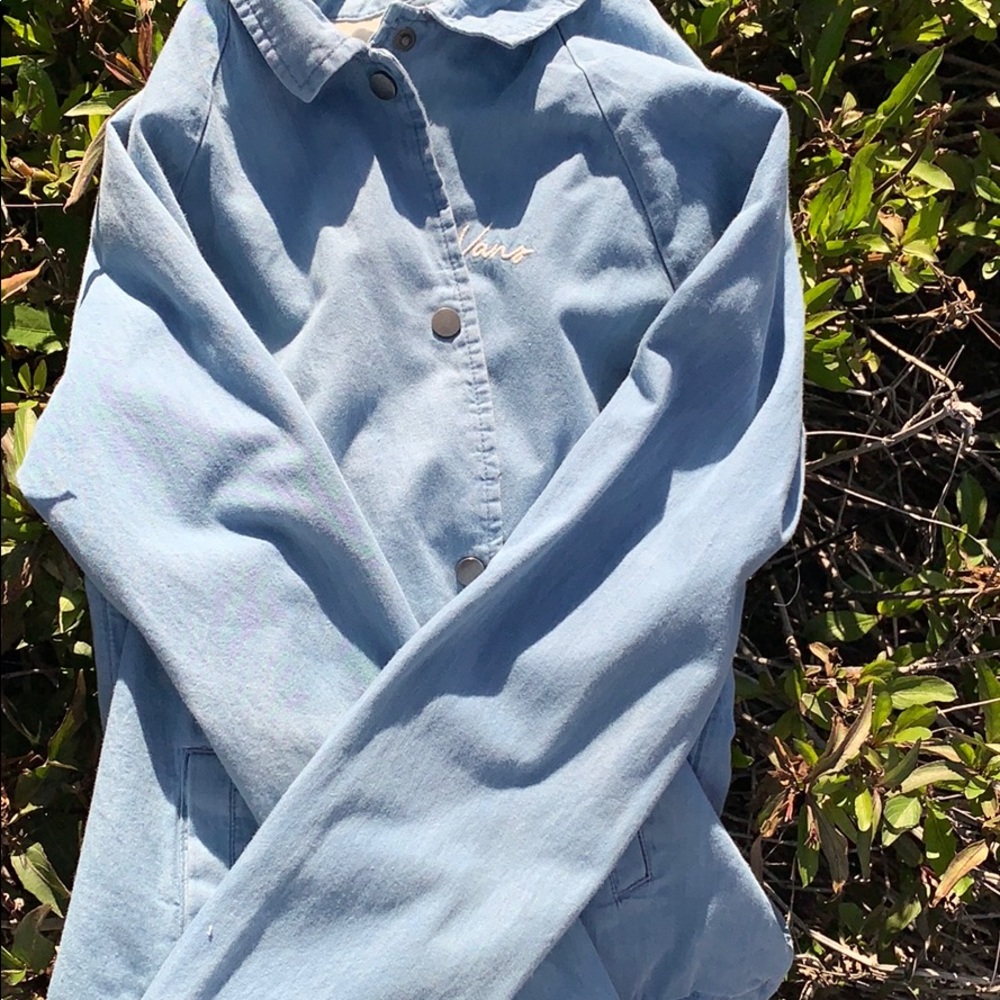 A vans jacket.